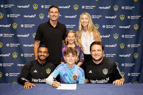 061025_LA_GALAXY_RM_052