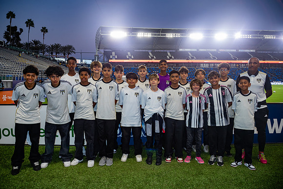 101125_LA_GALAXY_SR_0002