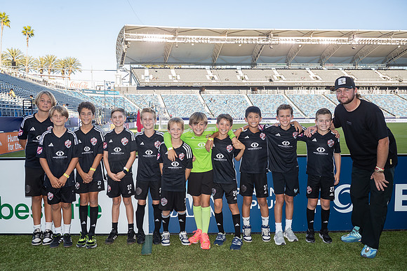 101825_LA_GALAXY_SR_0008