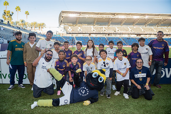 101825_LA_GALAXY_SR_0013