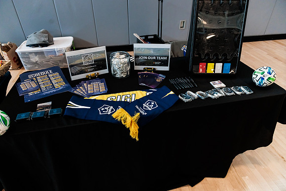 021126_LA_GALAXY_MO_0078