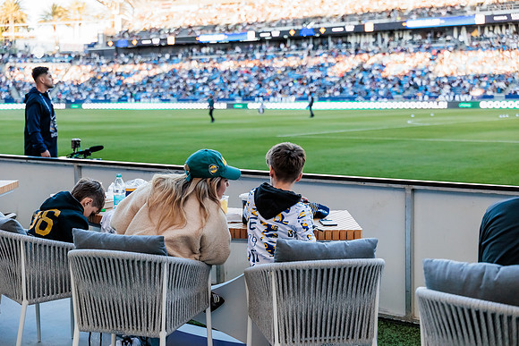 0212226_LA_GALAXY_MO_0202