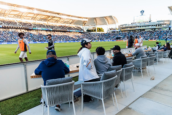 0212226_LA_GALAXY_MO_0204