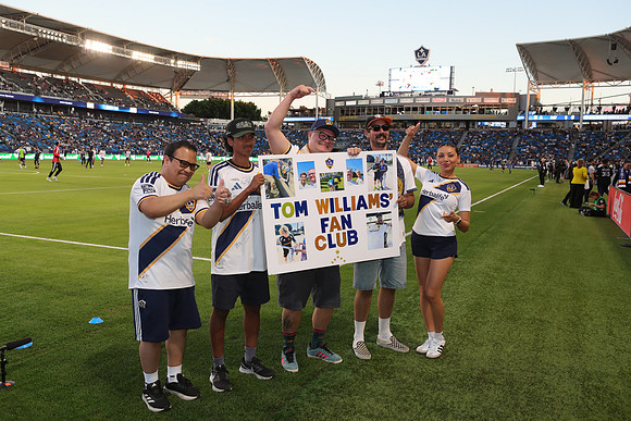 0404026_LAGalaxyvsMinnesota_GA_00815