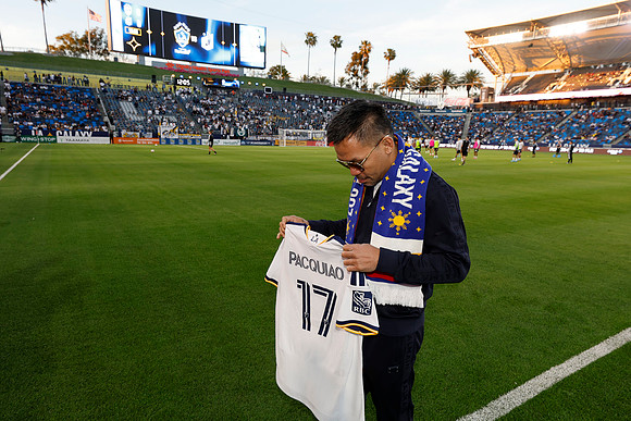 0404026_LAGalaxyvsMinnesota_GA_00975