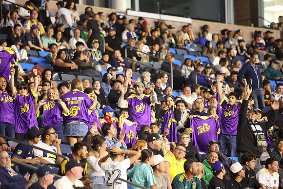 0404026_LAGalaxyvsMinnesota_GA_08834