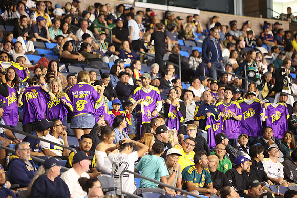 0404026_LAGalaxyvsMinnesota_GA_08815