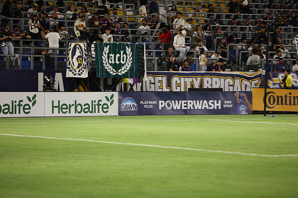 0404026_LAGalaxyvsMinnesota_GA_08757