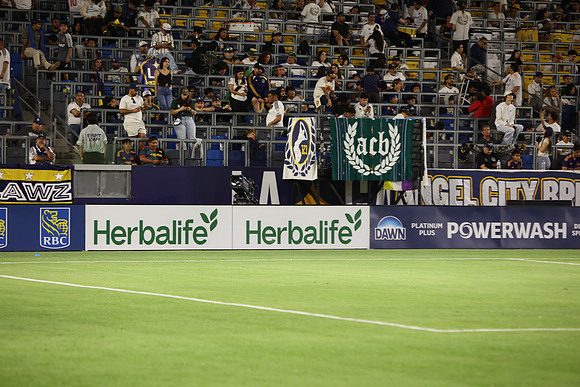 0404026_LAGalaxyvsMinnesota_GA_08795