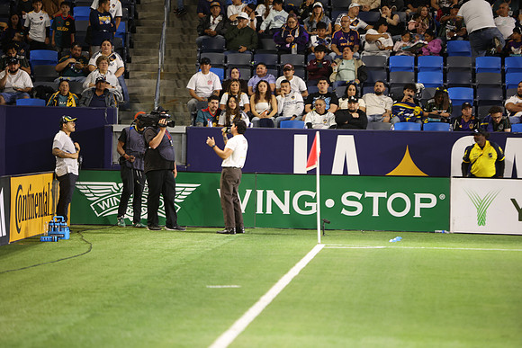 0404026_LAGalaxyvsMinnesota_GA_08779