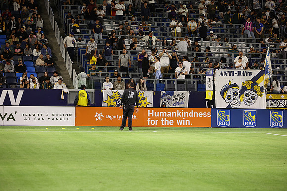 0404026_LAGalaxyvsMinnesota_GA_08786