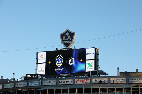 0404026_LAGalaxyvsMinnesota_GA_08017