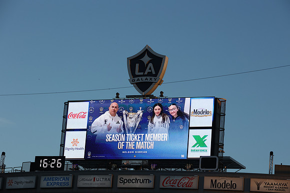0404026_LAGalaxyvsMinnesota_GA_08033