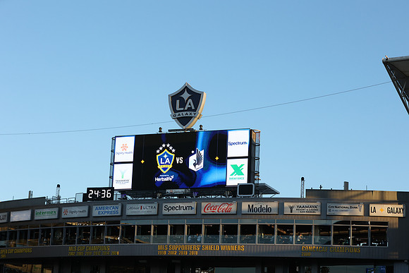 0404026_LAGalaxyvsMinnesota_GA_08025
