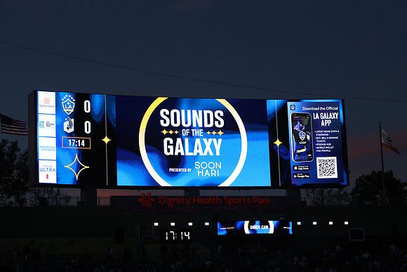 0404026_LAGalaxyvsMinnesota_GA_07746
