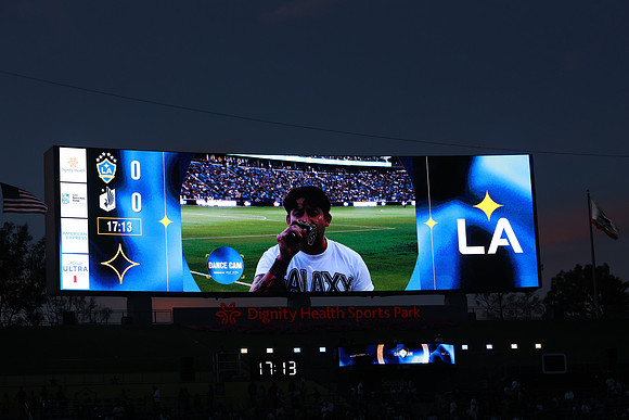0404026_LAGalaxyvsMinnesota_GA_07752