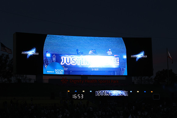 0404026_LAGalaxyvsMinnesota_GA_07793
