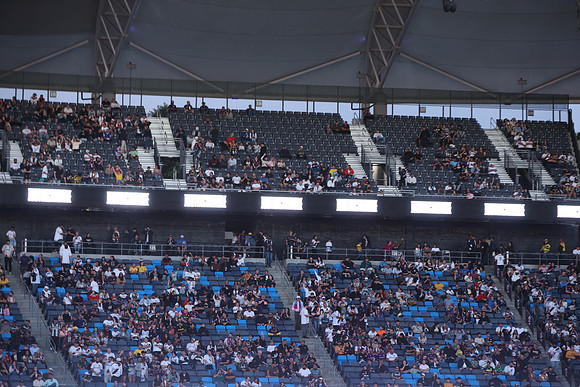 0404026_LAGalaxyvsMinnesota_GA_07816