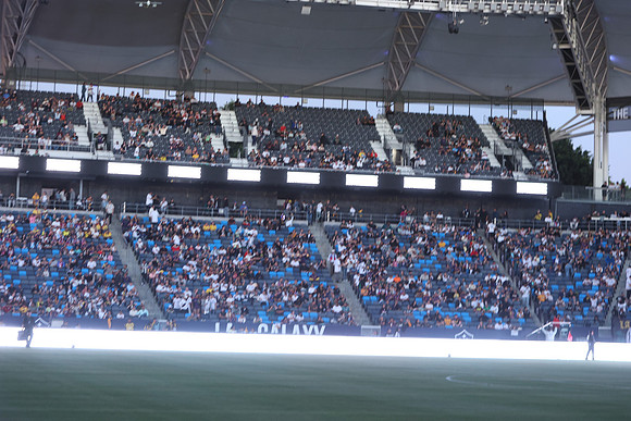 0404026_LAGalaxyvsMinnesota_GA_07811