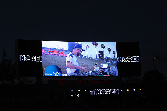 0404026_LAGalaxyvsMinnesota_GA_07836