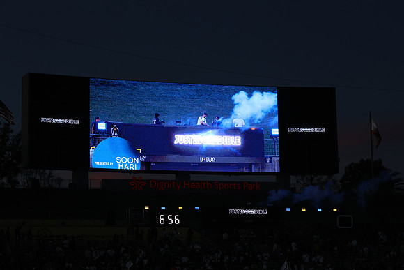 0404026_LAGalaxyvsMinnesota_GA_07774
