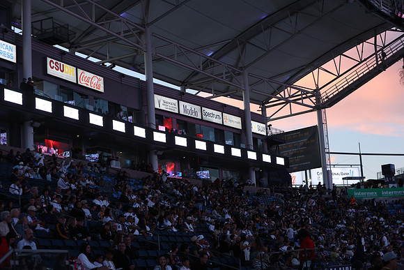 0404026_LAGalaxyvsMinnesota_GA_07819