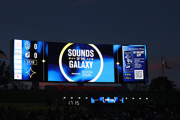 0404026_LAGalaxyvsMinnesota_GA_07739