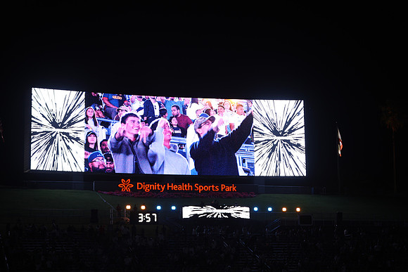 0404026_LAGalaxyvsMinnesota_GA_07919