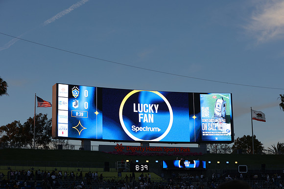 0404026_LAGalaxyvsMinnesota_GA_07519