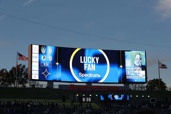 0404026_LAGalaxyvsMinnesota_GA_07524