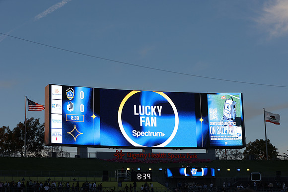0404026_LAGalaxyvsMinnesota_GA_07520