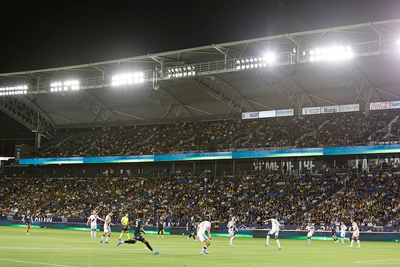 0404026_LAGalaxyvsMinnesota_GA_06228