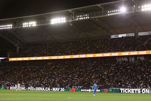 0404026_LAGalaxyvsMinnesota_GA_06367