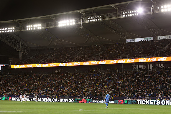 0404026_LAGalaxyvsMinnesota_GA_06365