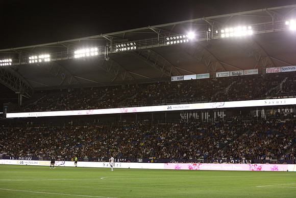 0404026_LAGalaxyvsMinnesota_GA_06403