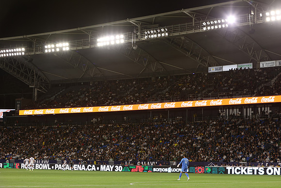 0404026_LAGalaxyvsMinnesota_GA_06370