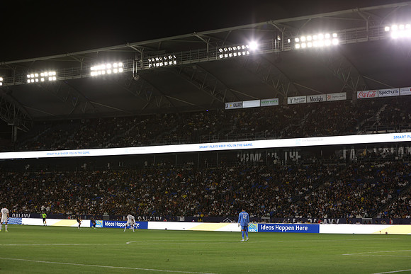 0404026_LAGalaxyvsMinnesota_GA_06471