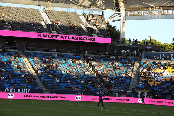 0404026_LAGalaxyvsMinnesota_GA_06303