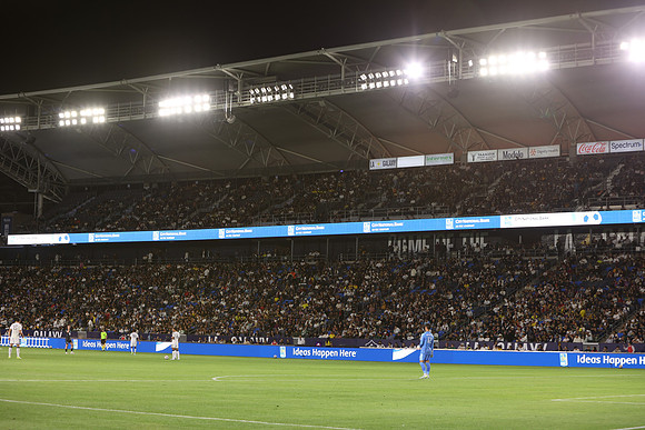 0404026_LAGalaxyvsMinnesota_GA_06458