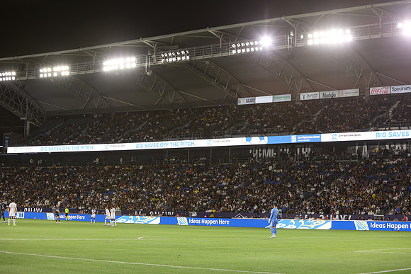 0404026_LAGalaxyvsMinnesota_GA_06466