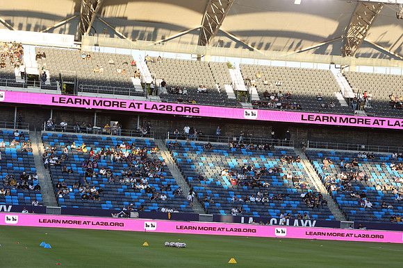 0404026_LAGalaxyvsMinnesota_GA_06300