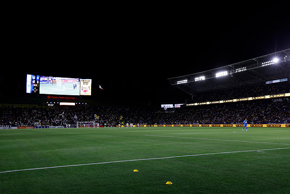 0404026_LAGalaxyvsMinnesota_GA_06265