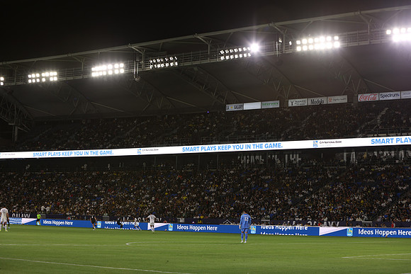 0404026_LAGalaxyvsMinnesota_GA_06476