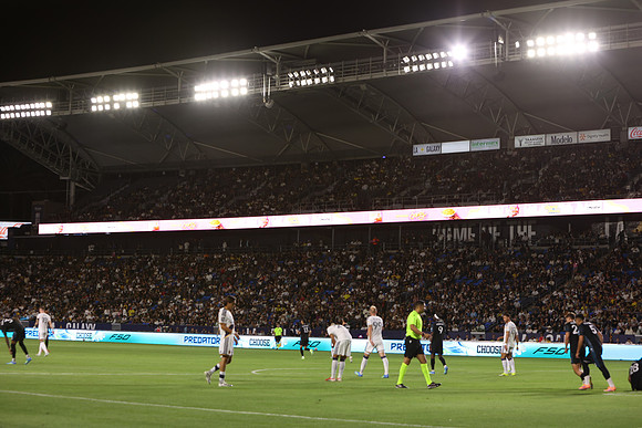 0404026_LAGalaxyvsMinnesota_GA_06448