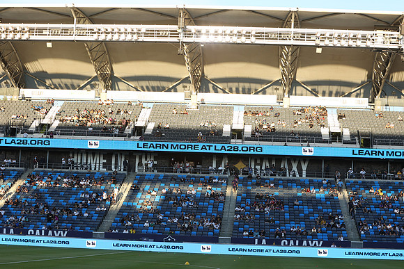 0404026_LAGalaxyvsMinnesota_GA_06272