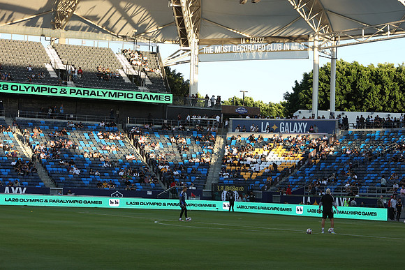 0404026_LAGalaxyvsMinnesota_GA_06336