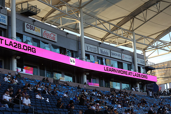 0404026_LAGalaxyvsMinnesota_GA_06322