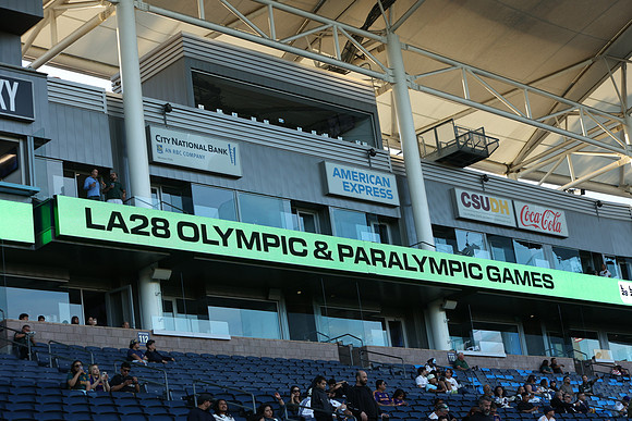 0404026_LAGalaxyvsMinnesota_GA_06295
