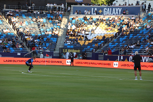 0404026_LAGalaxyvsMinnesota_GA_06309