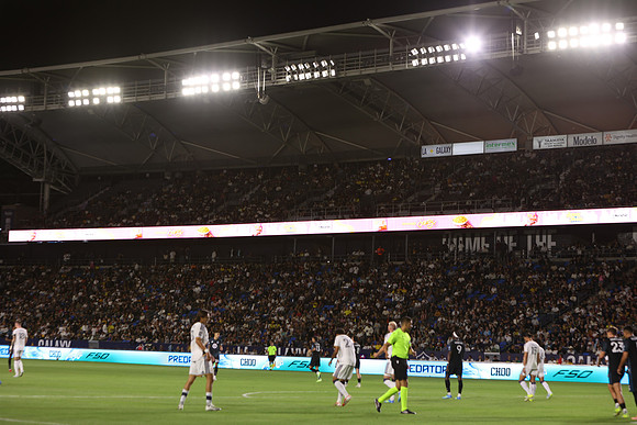 0404026_LAGalaxyvsMinnesota_GA_06446